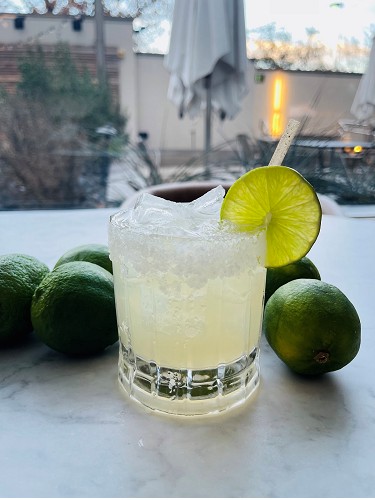 TLMW Classic Marg 2 cropped